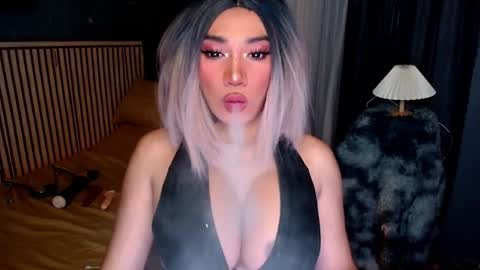 cinddy online show from October 12, 2025, 11:42 am