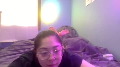 Snapshot of xxemo_baddiexx chatting on February 20, 2025, 2:13 pm xxemo baddiexx online show from February 20, 2025, 2:13 pm