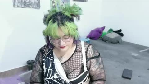 Snapshot of xxgreengoodxx chatting on April 19, 2026, 8:44 pm xxgreengoodxx online show from April 19, 2026, 8:44 pm