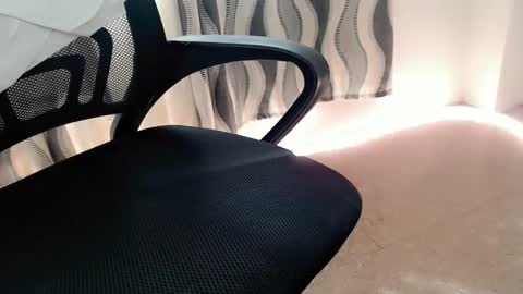 Loyd online show from March 31, 2026, 12:34 am