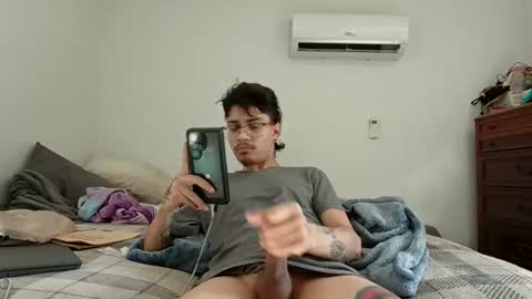 Snapshot of xxjasoneecxx chatting on May 14, 2026, 12:45 pm XxJasoneecxX online show from May 14, 2026, 12:45 pm
