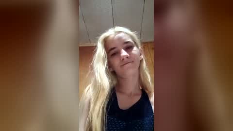 xxjessiebugxx online show from July 17, 2026, 3:57 am