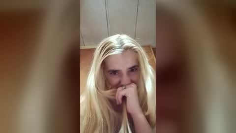xxjessiebugxx online show from July 26, 2026, 3:04 am