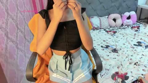 Aya online show from June 8, 2026, 1:55 pm
