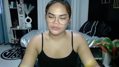 Kylie Smith online show from June 11, 2026, 2:00 am