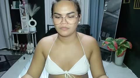 Kylie Smith online show from June 11, 2026, 2:59 pm