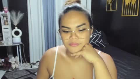 Kylie Smith online show from June 27, 2026, 12:22 pm