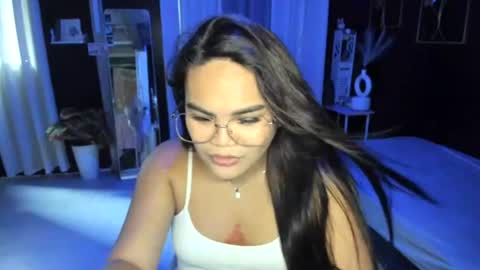 Kylie Smith online show from July 25, 2026, 7:39 am