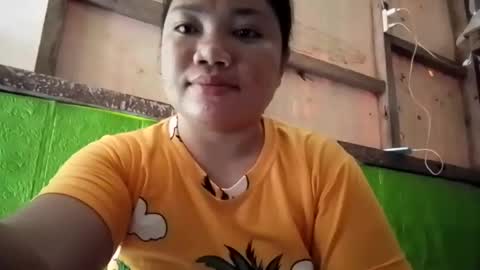 xxloriexx_me online show from June 21, 2026, 11:40 pm