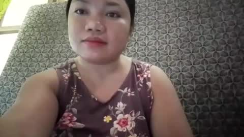 xxloriexx_me online show from July 17, 2026, 7:37 am