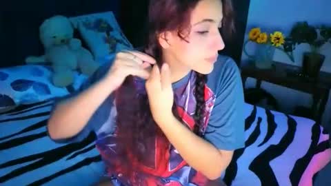 Snapshot of xxmaggieeexx chatting on November 28, 2025, 3:31 am mag online show from November 28, 2025, 3:31 am