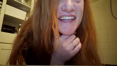 xxmariebliss online show from October 30, 2025, 12:39 pm
