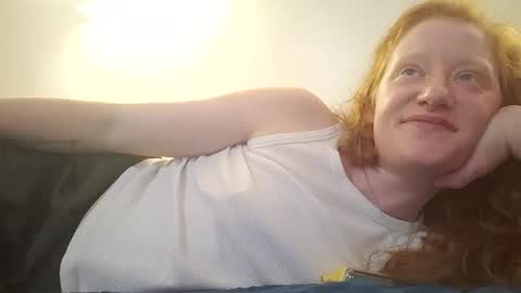 xxmariebliss online show from June 4, 2026, 2:39 am