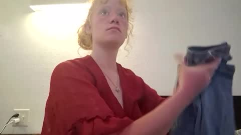 xxmariebliss online show from June 10, 2026, 12:22 am