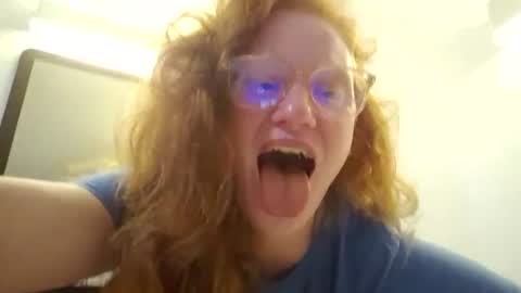 xxmariebliss online show from July 10, 2026, 1:25 pm