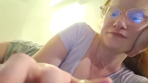 xxmariebliss online show from July 14, 2026, 2:38 am