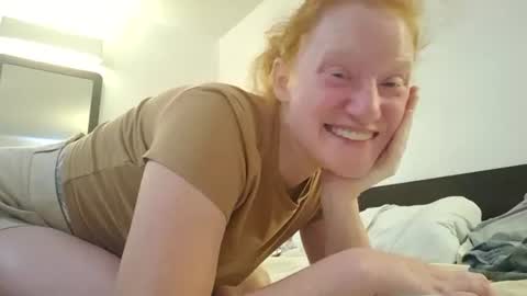 xxmariebliss online show from July 14, 2026, 1:28 pm