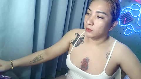 xxsassyfox online show from January 17, 2026, 7:35 am