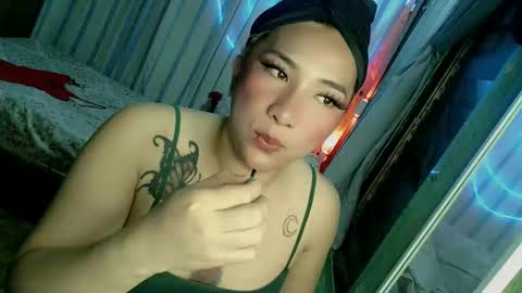 xxsassyfox online show from February 23, 2026, 10:23 am