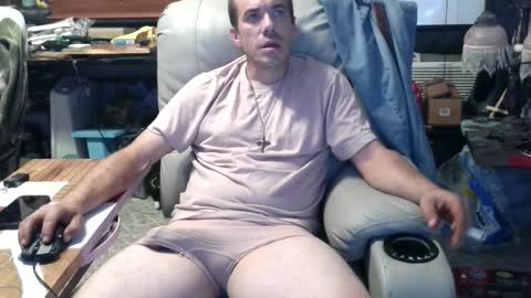 Snapshot of xxscubastevexxx chatting on October 15, 2025, 3:50 am xxScubaStevexx online show from October 15, 2025, 3:50 am