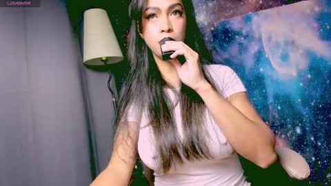 Lara online show from February 13, 2025, 11:47 pm