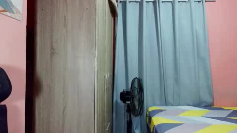 xxstunningmichxx online show from June 5, 2026, 7:47 am