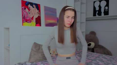 Eva online show from March 9, 2026, 6:06 am