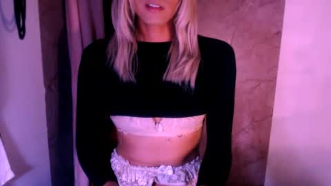 Chiara online show from June 5, 2026, 6:52 am