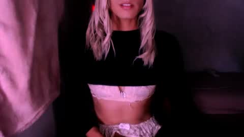 Chiara online show from June 15, 2026, 3:09 am