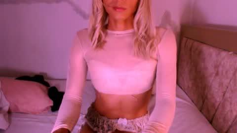 Chiara online show from July 10, 2026, 5:01 am