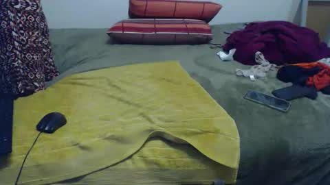 Ayanda online show from April 11, 2026, 11:03 am