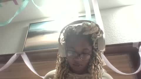 Danielle online show from March 1, 2026, 6:15 am