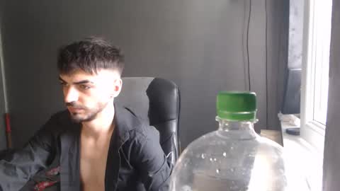 xxxdonpuiuuxxx online show from January 19, 2026, 7:23 am