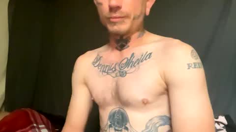 Snapshot of xxxelgalloxxx chatting on December 15, 2024, 9:03 am Hornyfuck99 online show from December 15, 2024, 9:03 am