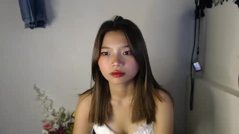 Snapshot of xxxforyouonlyxxx chatting on December 30, 2024, 7:37 am inday pinay online show from December 30, 2024, 7:37 am