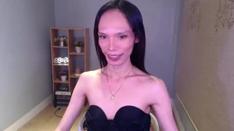 Snapshot of xxxfuckgirlyumsxxx chatting on February 25, 2025, 3:09 am Your Princess Yums online show from February 25, 2025, 3:09 am