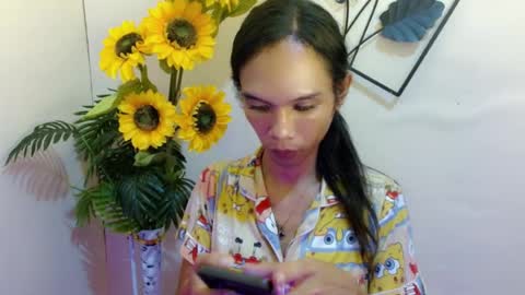 Snapshot of xxxfuckgirlyumsxxx chatting on June 25, 2026, 11:59 am Your Princess Yums online show from June 25, 2026, 11:59 am