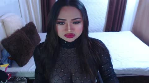 OLIVIA online show from July 1, 2026, 1:24 pm