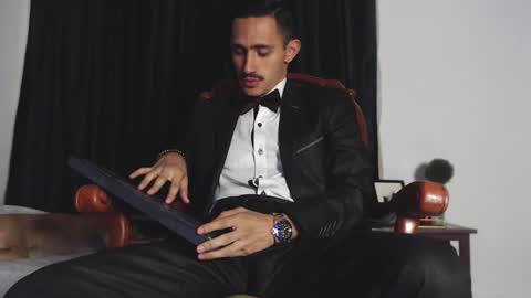 Kev online show from February 7, 2025, 7:38 pm