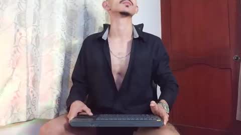 Kev online show from April 16, 2026, 9:39 pm