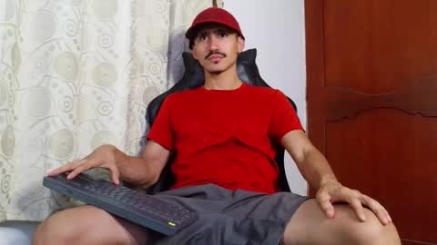 Kev online show from April 30, 2026, 8:26 pm