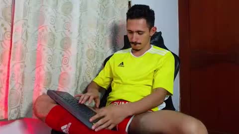 Kev online show from May 6, 2026, 8:03 pm