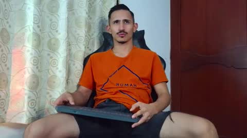 Kev online show from May 18, 2026, 7:52 pm