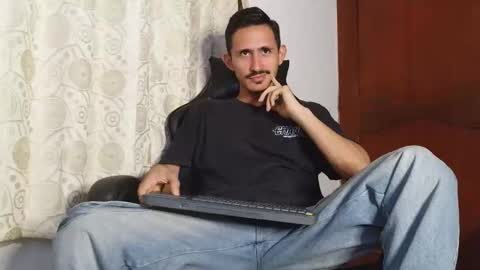 Kev online show from June 5, 2026, 8:14 pm