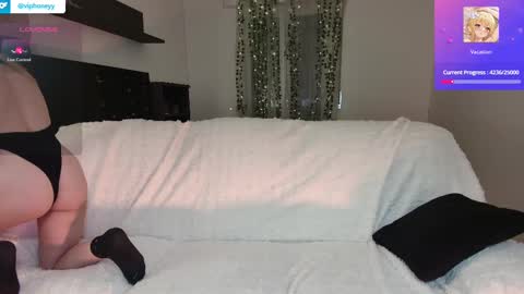 Onlyfanz  online show from February 18, 2025, 10:58 pm