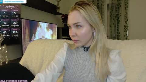 Onlyfanz  online show from December 22, 2025, 8:28 pm