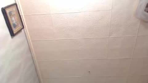 isa and gonzo online show from December 7, 2024, 10:12 am