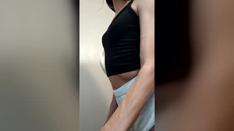 Xoxolexxyyyxoxo online show from July 28, 2026, 9:59 am