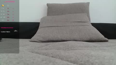 Snapshot of xxxlola_ chatting on September 24, 2025, 10:29 am Lola online show from September 24, 2025, 10:29 am