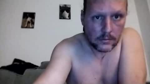 xxxmike79xxx online show from February 15, 2026, 2:08 am